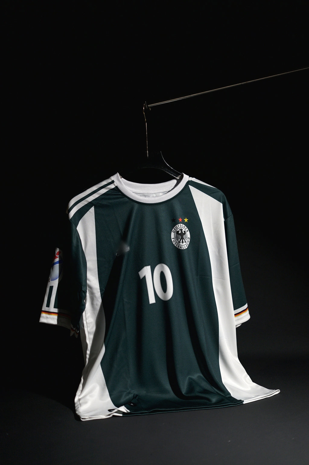 Germany | MATTHAUS #10 | 2000-01 | Away Kit | Retro Design | Green & White | Oversized Fit