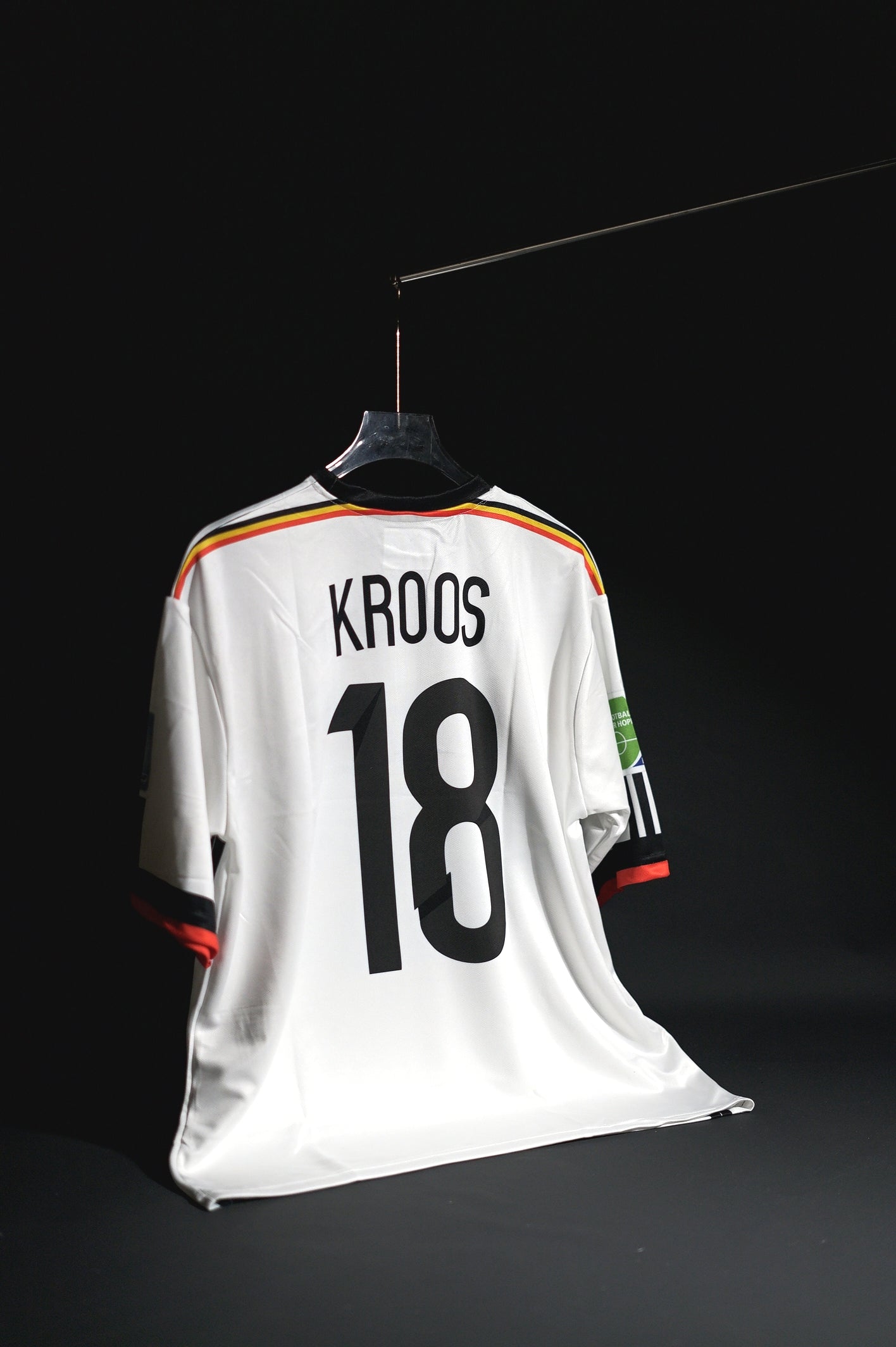 Germany | TONI KROOS #18 | 2014 FIFA Worldcup | Home Kit | Retro Design | White & Red | Oversized Fit