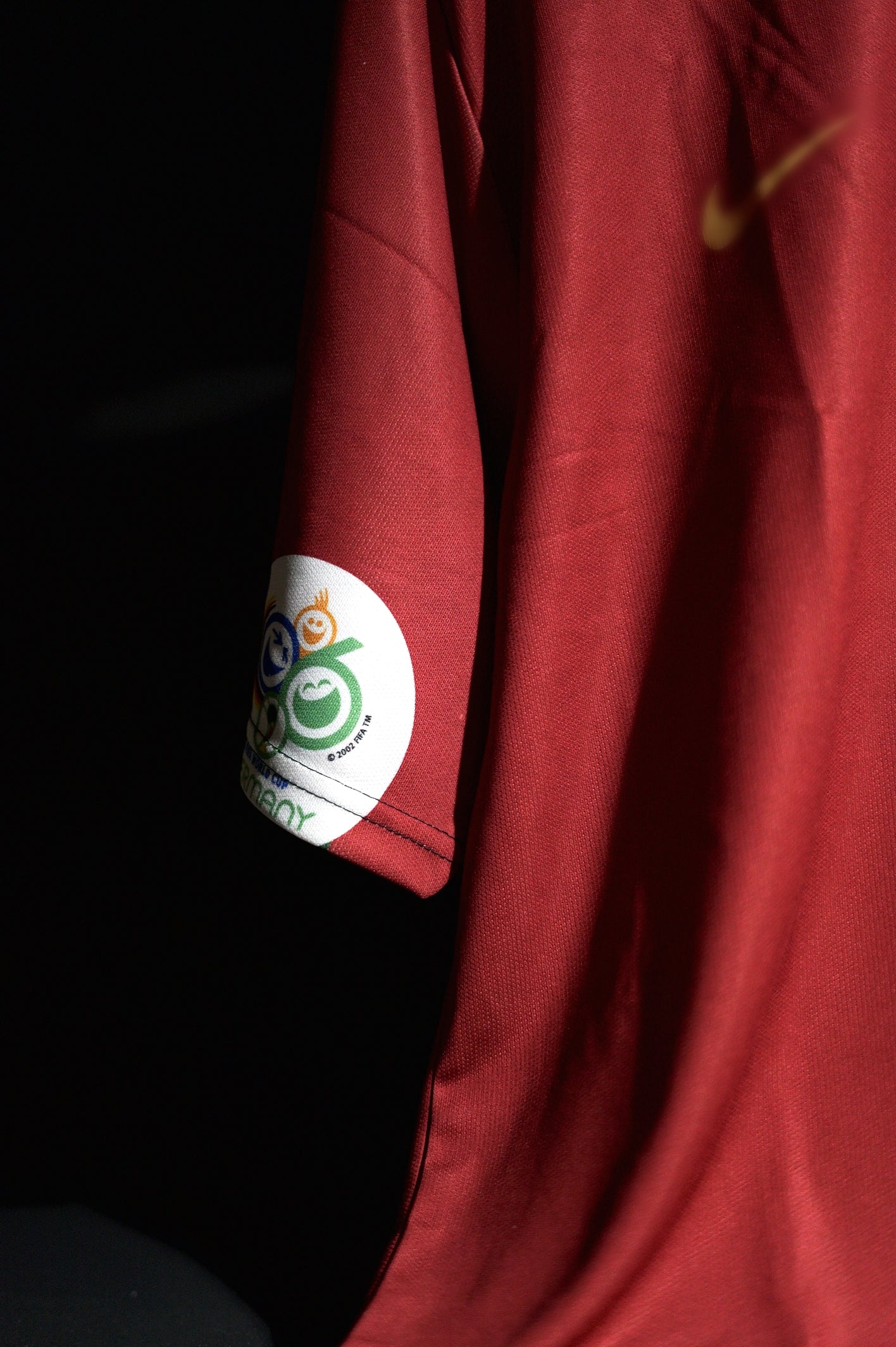 Portugal | CRISTIANO RONALDO #17 | 2006 FIFA Worldcup | Home Kit |  Retro Design | Red & Yellow | Oversized Fit