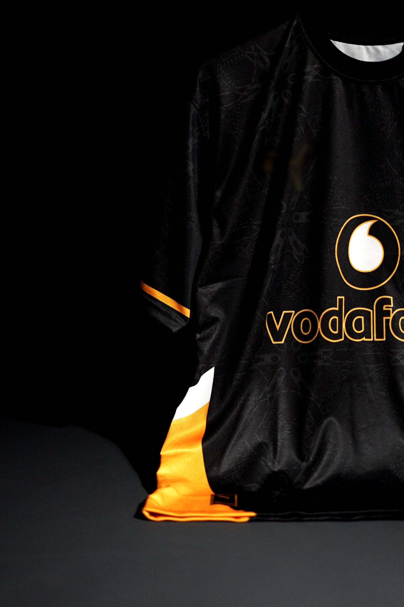Borussia Dortmund FC | REUS #11 | 2009-10 | Away Kit | Retro Design | Black & Orange | Oversized Fit