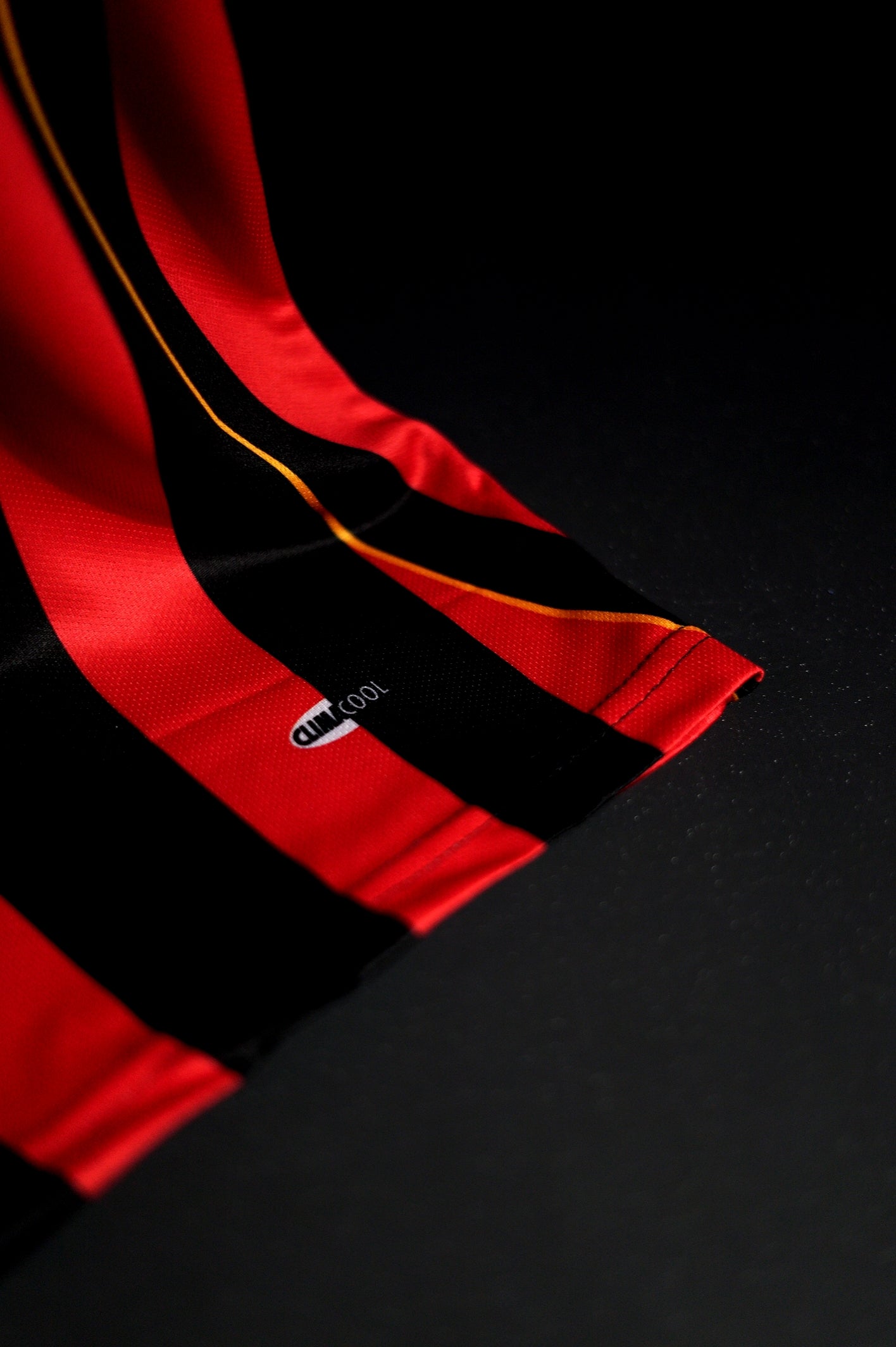 AC Milan | KAKA # 22 | 2006-07 | Home Kit | Retro Design | Black & Red | Oversized Fit