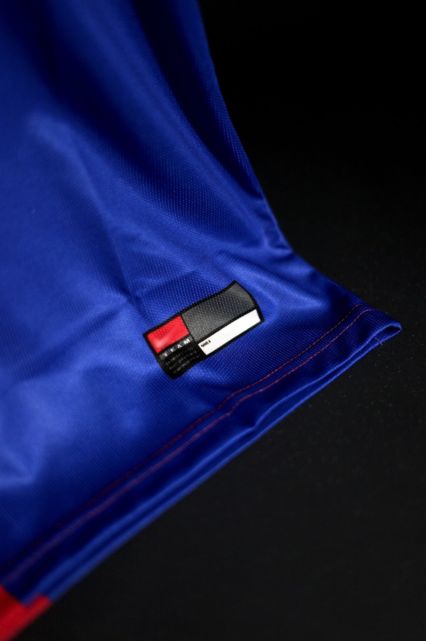 FC Barcelona | PUYOL #32 | 1999-00 | Home Kit | Retro Design | Red & Blue | Oversized Fit