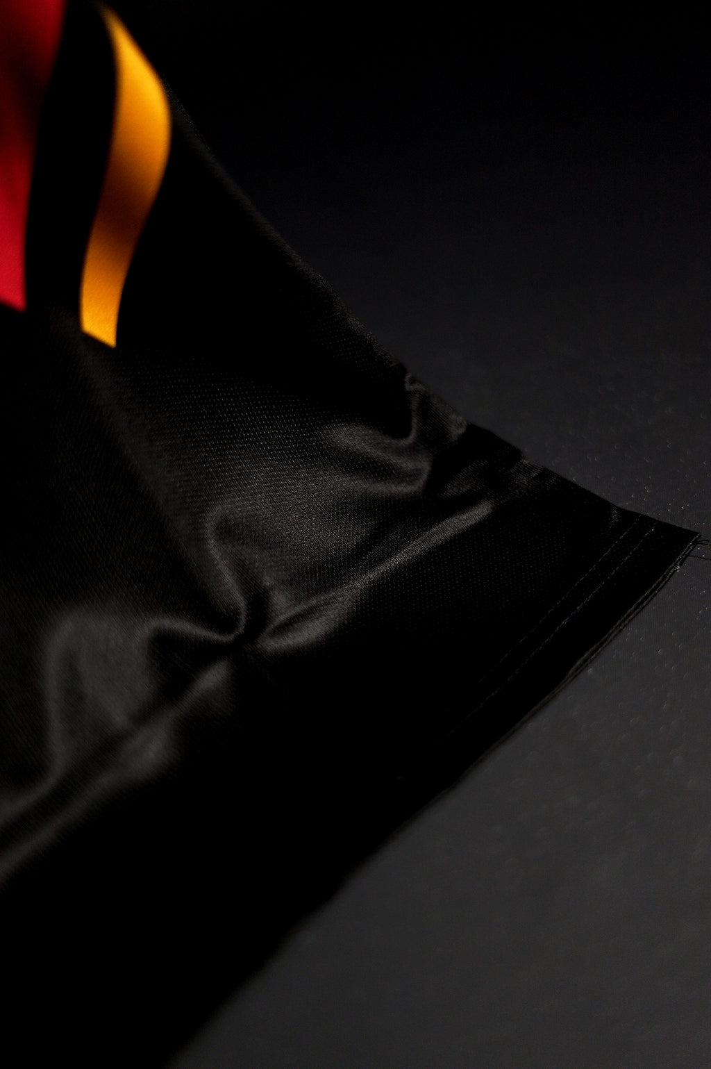 Germany | MESUT OZIL #8 | 1997 | Away kit | Retro Design | Black | Collared Kit | Oversized Fit