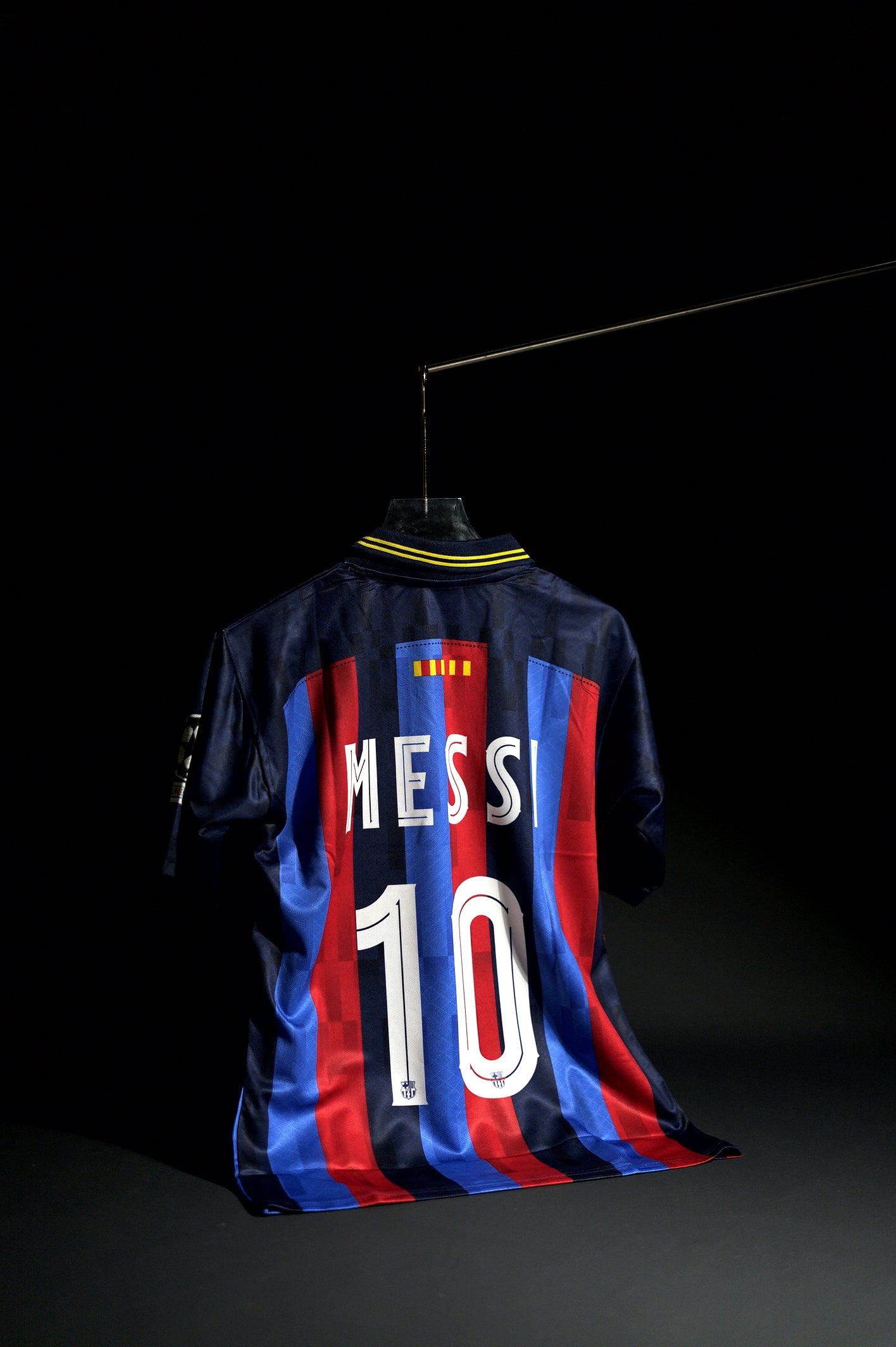 FC Barcelona | LIONEL MESSI #10 | Special Edition | Blue & Red | Collared Kit | Oversized Fit