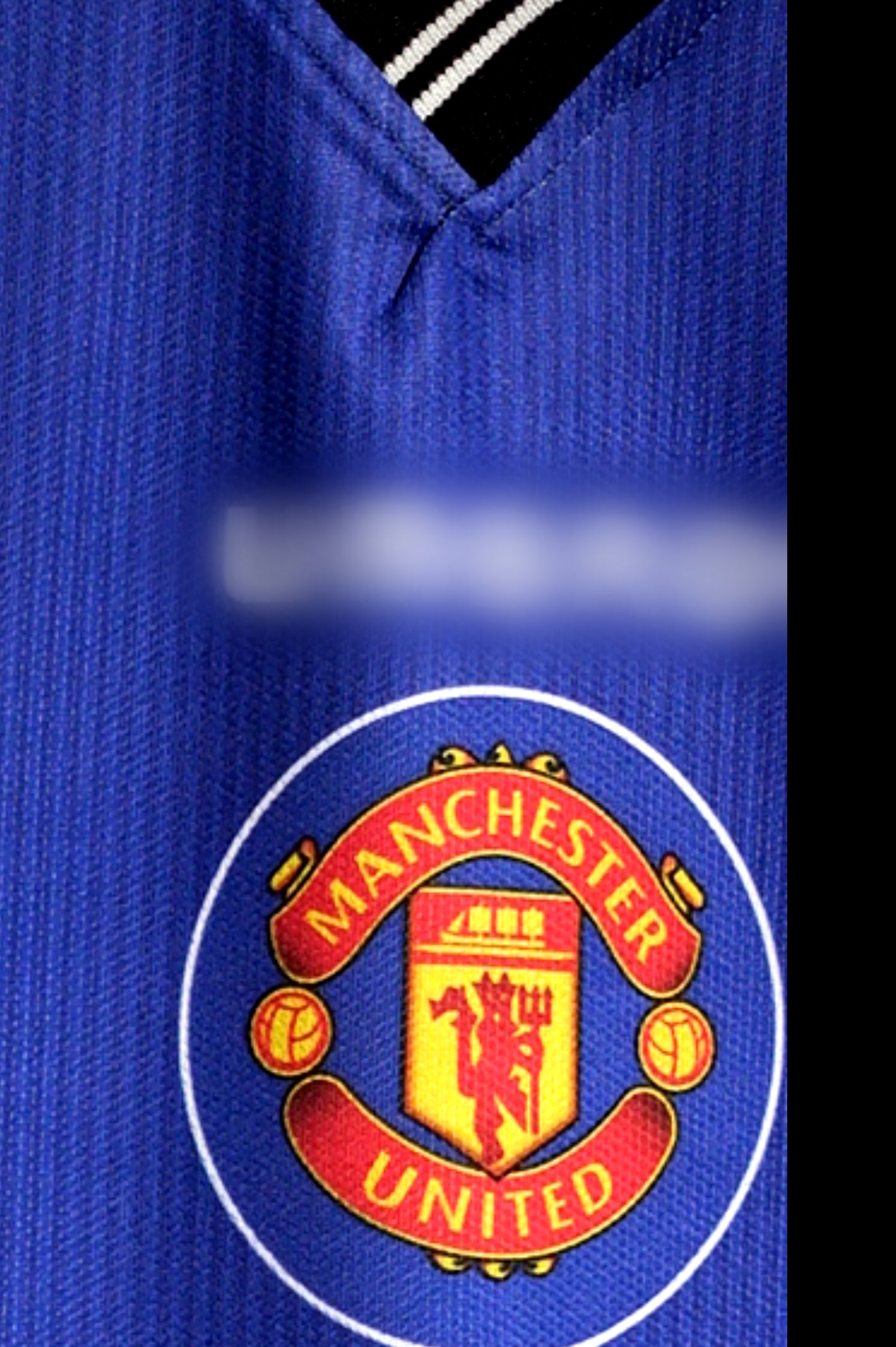 Manchester United | BRUNO FERNANDES # 8 | 1996-97 | Third Kit Replica | Retro Design | Blue | Oversized Fit