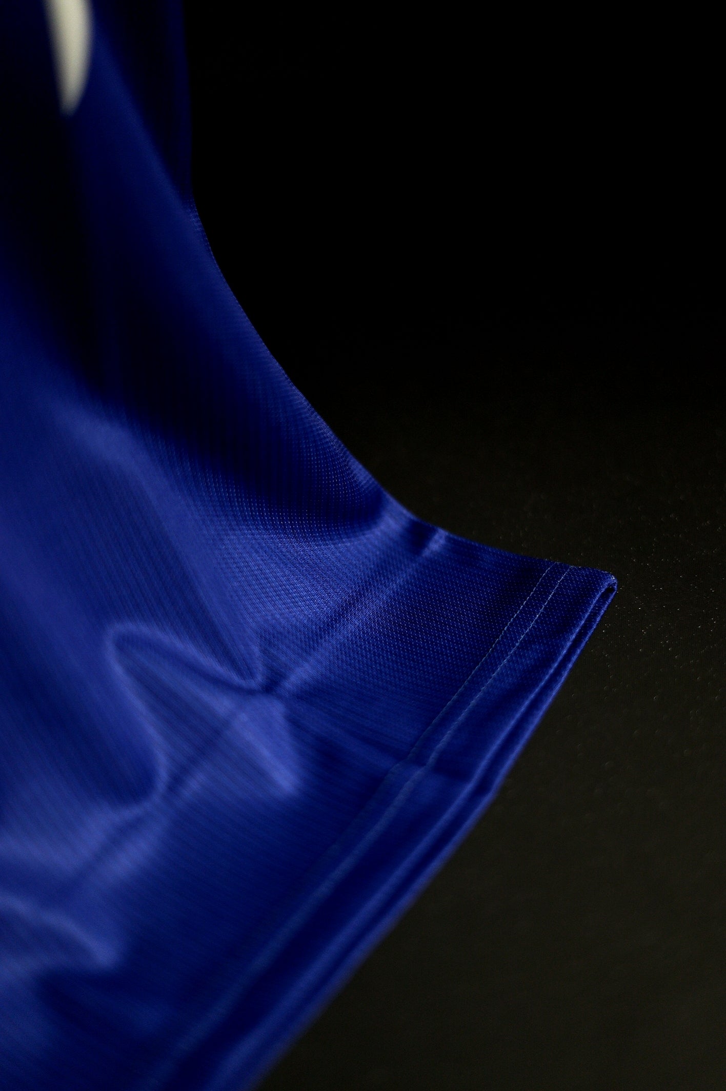 Manchester United | BRUNO FERNANDES # 8 | 1996-97 | Third Kit Replica | Retro Design | Blue | Oversized Fit