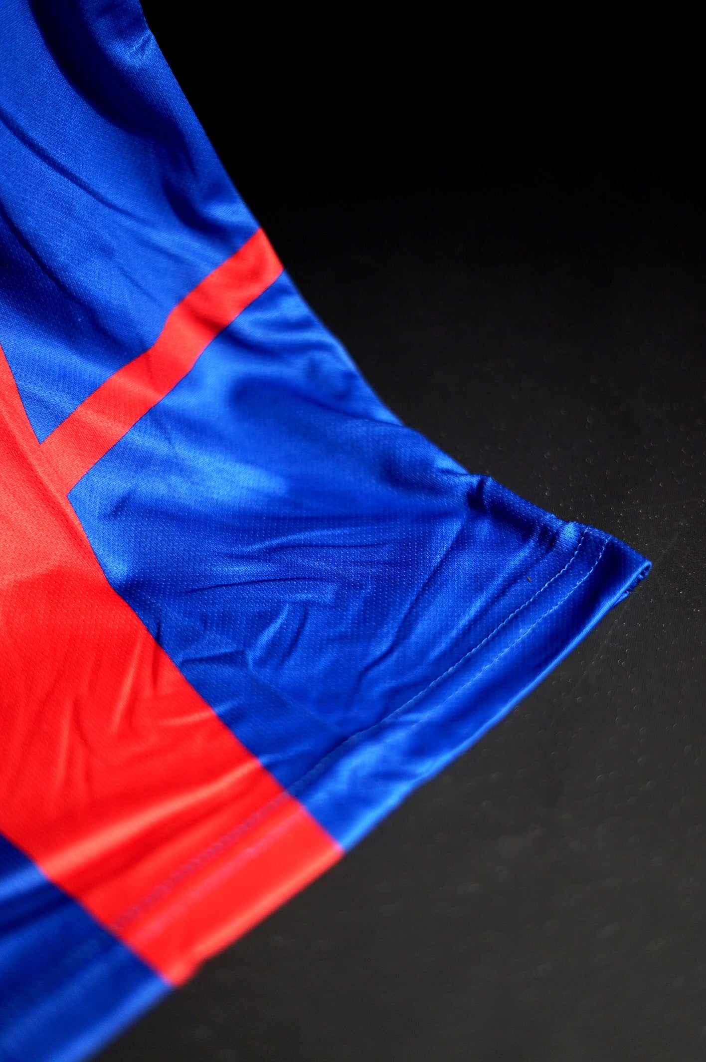 FC Barcelona | PUYOL #5 | 2003-04 | Home Kit | Retro Design | Blue & Red | Oversized Fit