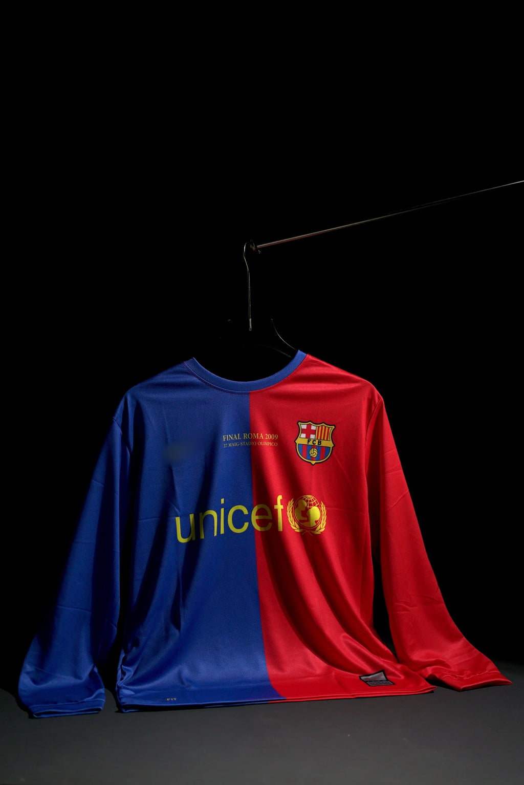 FC Barcelona | LIONEL MESSI #10 | 2008-09 | UCL Final | Home Kit | Unicef | Retro Design | Red & Blue | Full Sleeve Fit