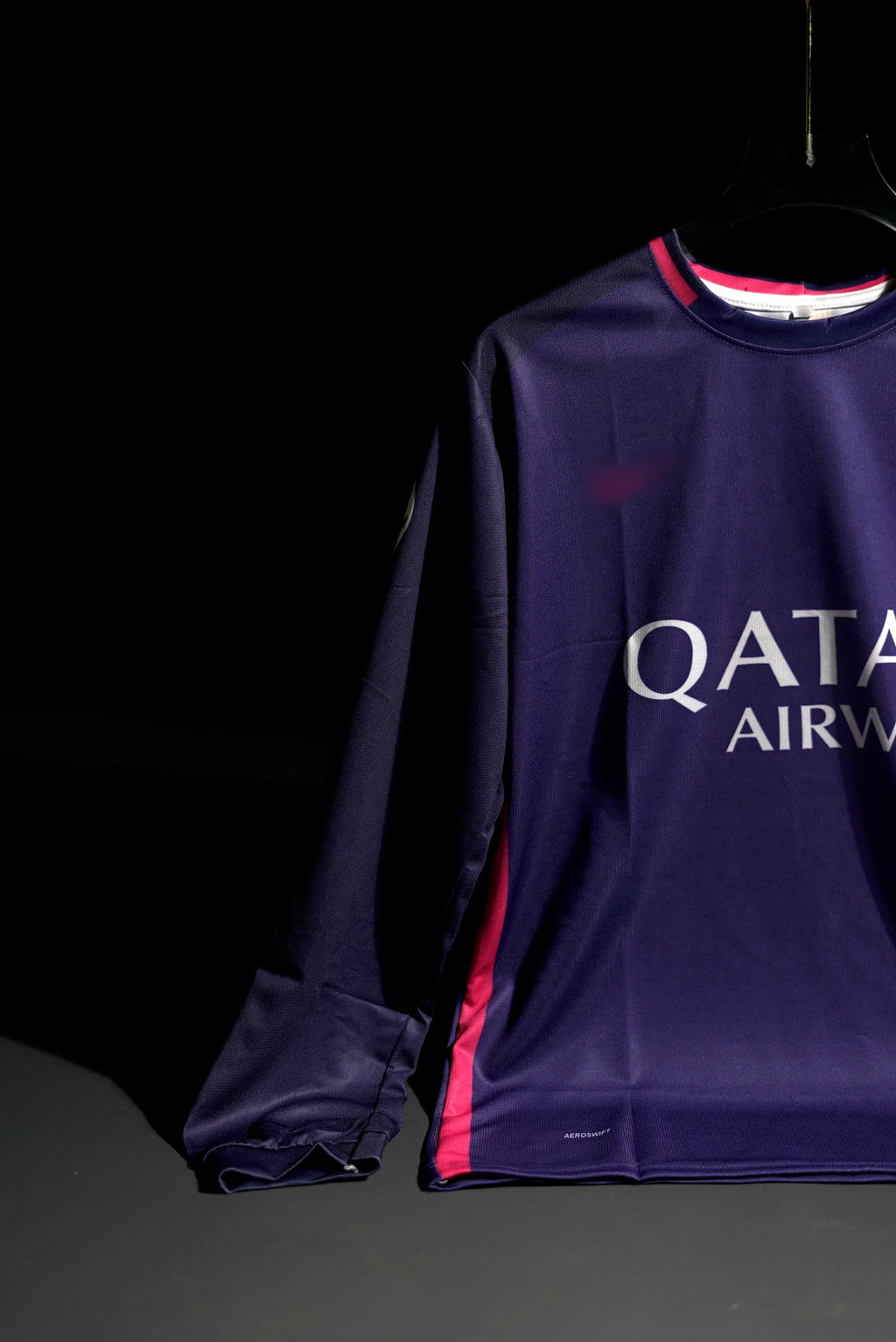 FC Barcelona | NEYMAR JR #11 | 2016-17 | Away Kit | Qatar Airways | Retro Design | Purple & Pink | Full Sleeve Fit