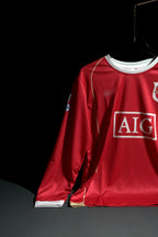 Manchester United FC | CRISTIANO RONALDO #7 | 2006-07 | Home Kit | AIG | Retro Design | Red | Full Sleeve Fit
