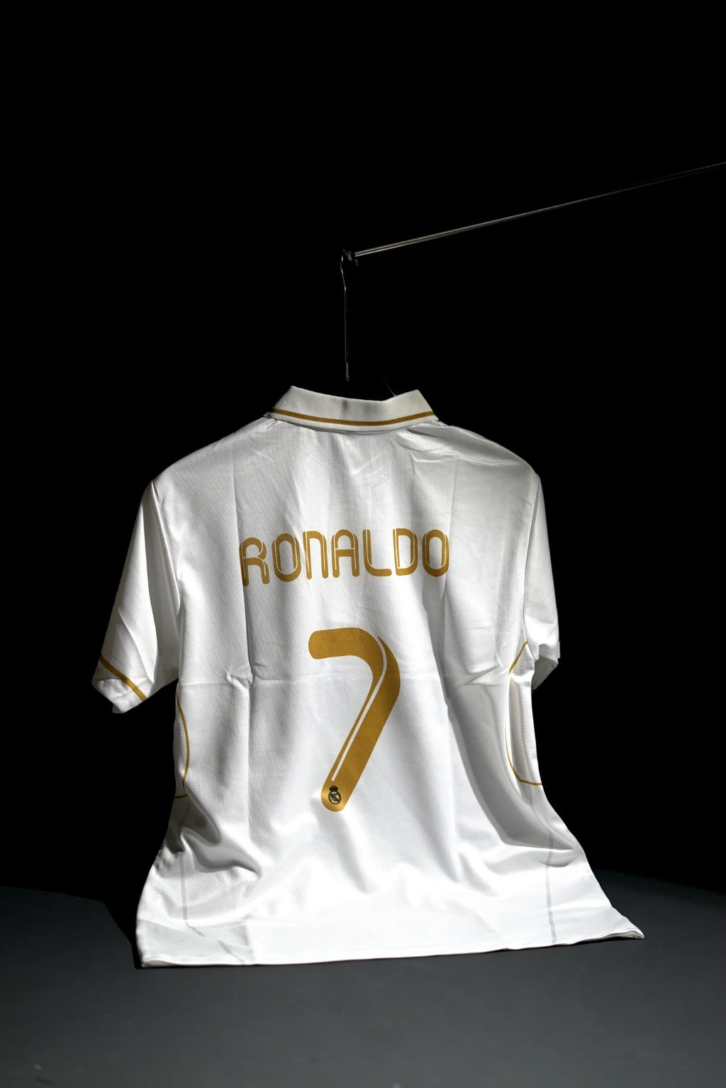Real Madrid FC | CRISTIANO RONALDO #7 | 2011-12 | Home Kit | bwin | Retro Design | White | Collared Kit | Regular Fit
