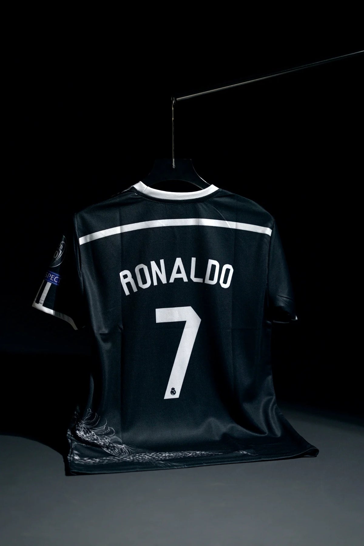 Real Madrid | CRISTIANO RONALDO #7 | 2014-15 | Third Kit | Fly Emirates | Retro Design | Black Dragon Kit | Regular Fit