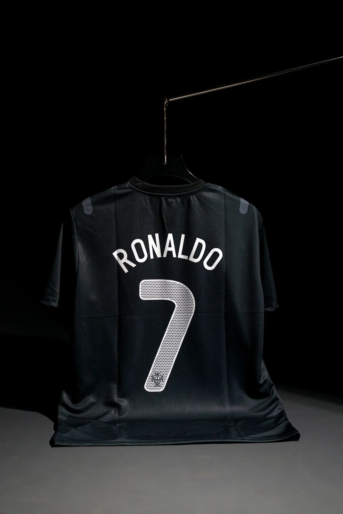 Portugal | CRISTIANO RONALDO #7 | 2013-14| Away Kit | Retro Design | Black | Regular Fit