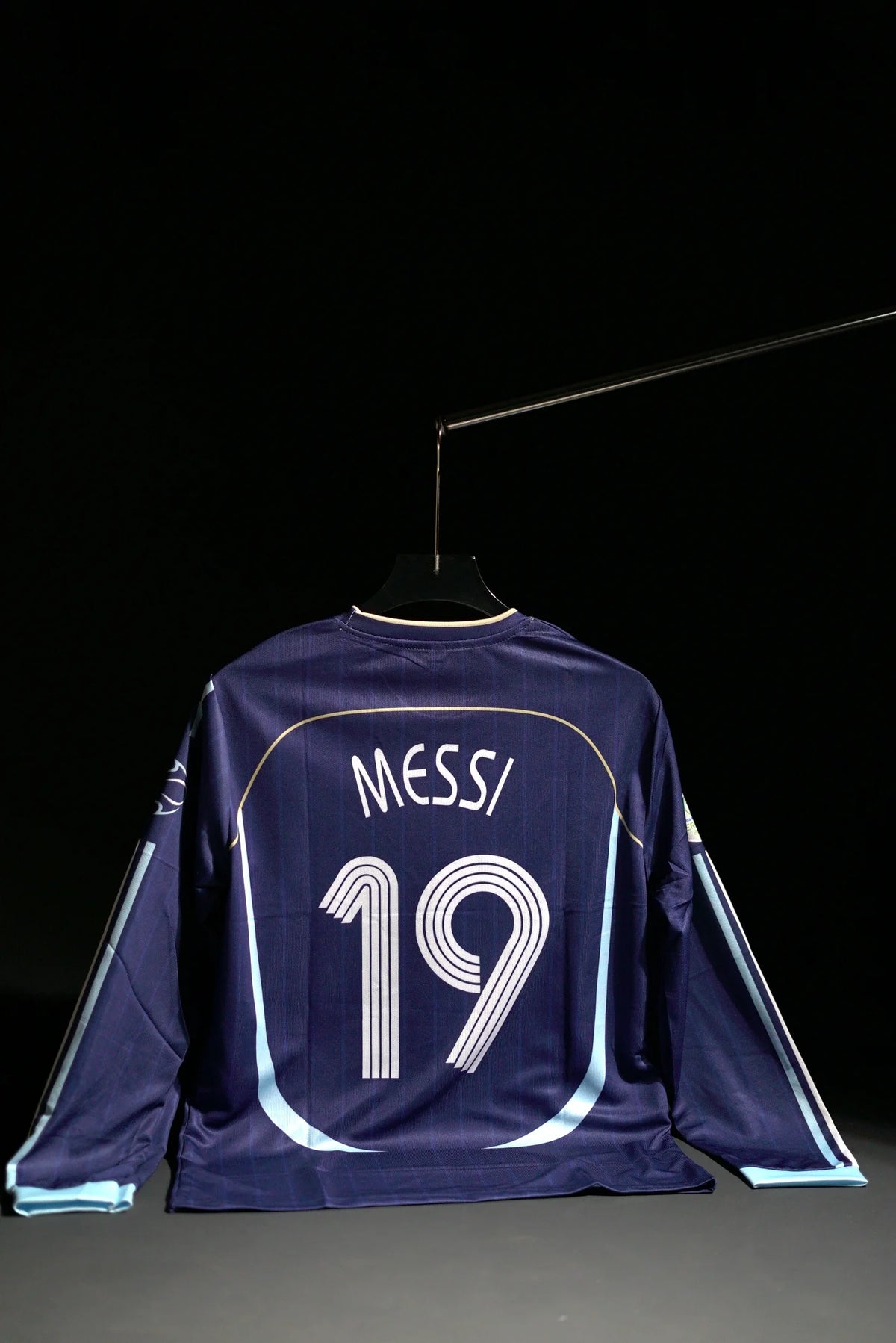 Argentina | LIONEL MESSI #10 | 2006 FIFA World Cup | Away Kit | Retro Design | Dark Blue | Full Sleeve Fit