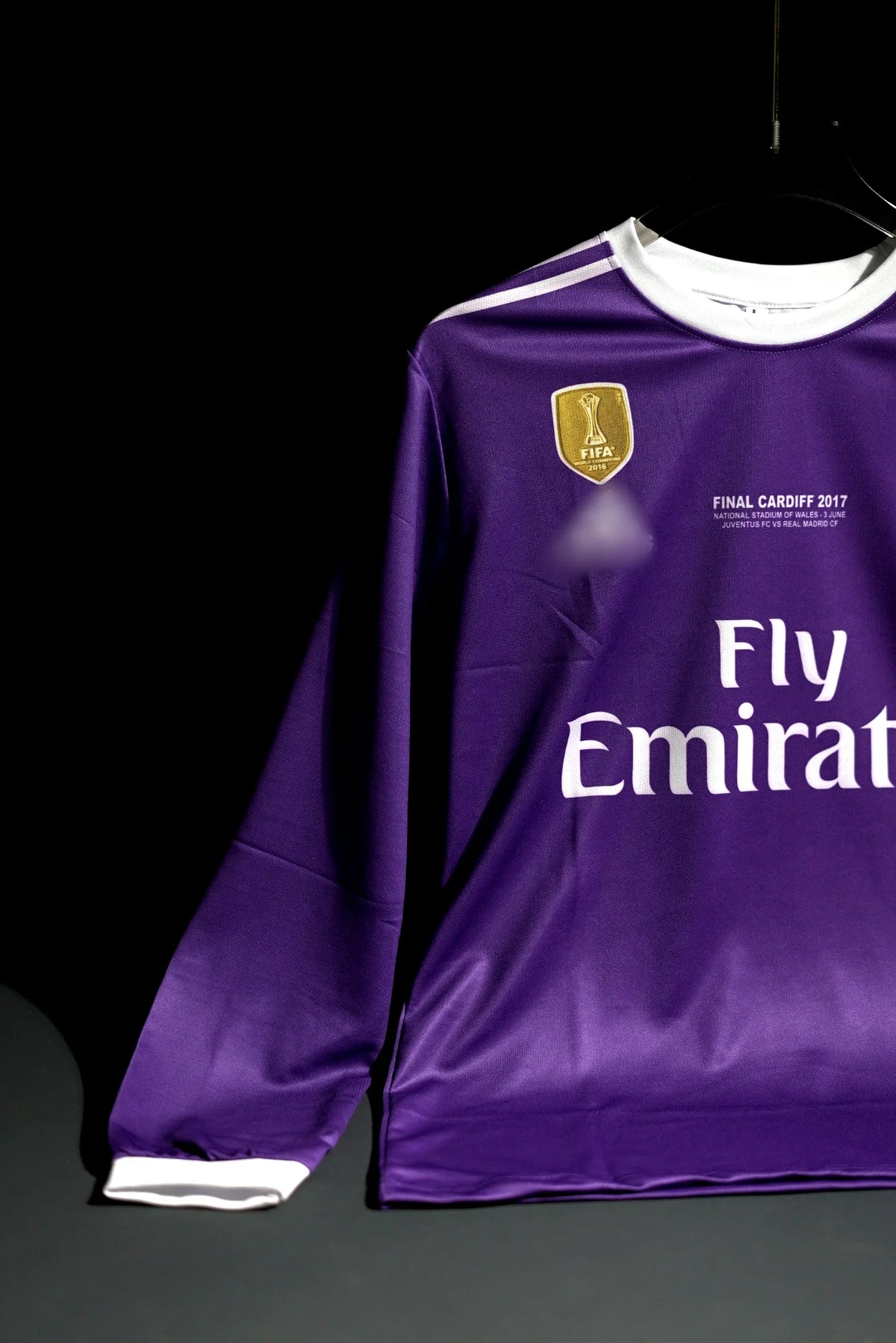 Real Madrid | CRISTIANO RONALDO #7 | 2016-17 | Away Kit | Fly Emirates | Retro Design | Purple | Full Sleeve Fit