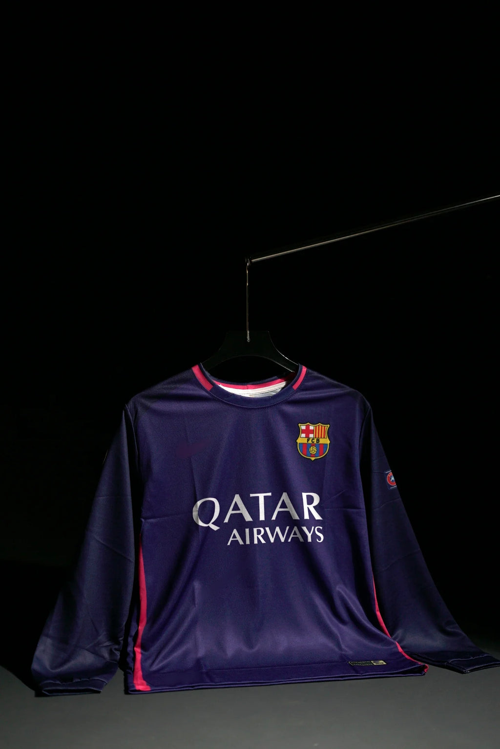 FC Barcelona | LIONEL MESSI #10 | 2016-17 | Away Kit | Qatar Airways | Retro Design | Purple | Full Sleeve Fit