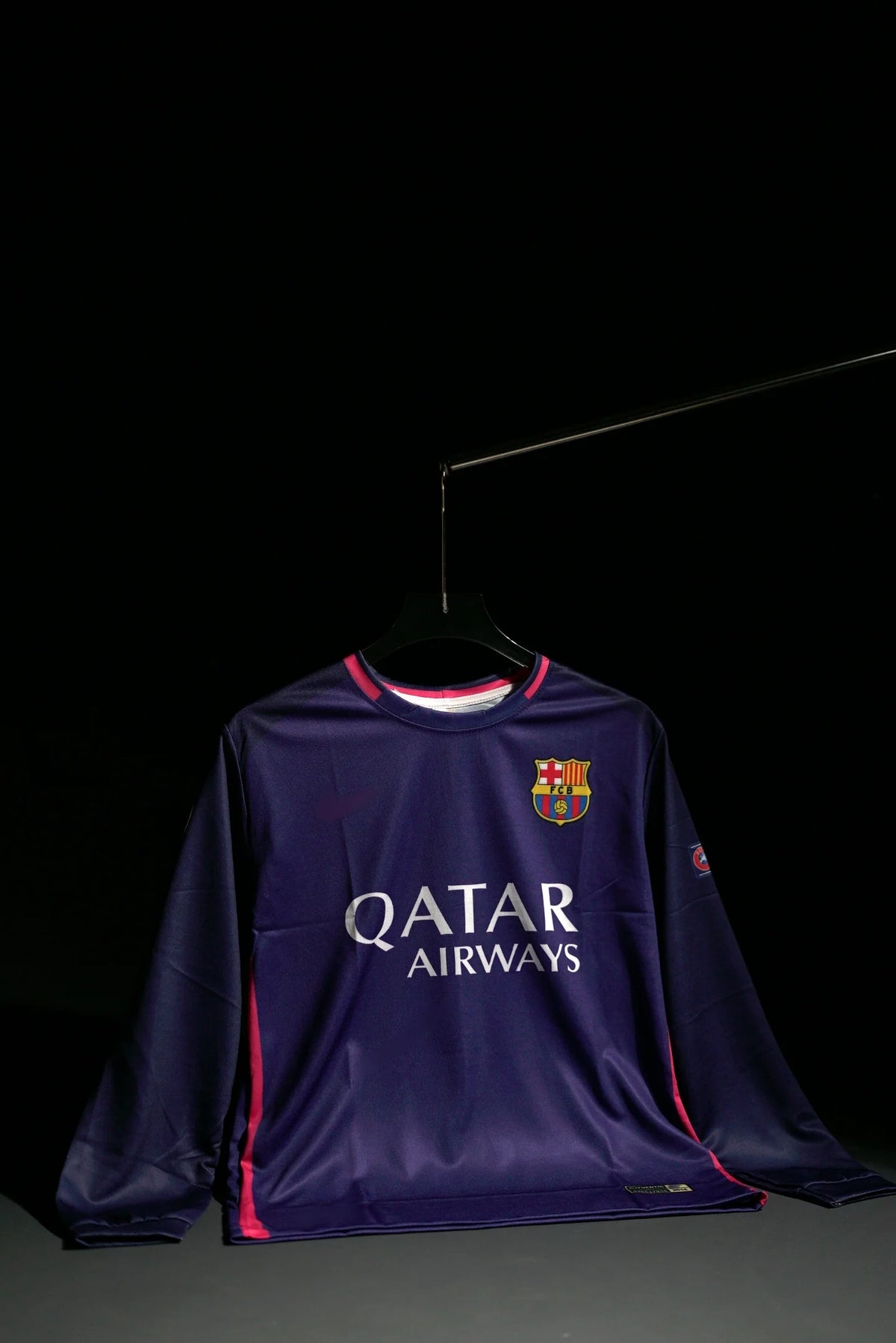 FC Barcelona | LIONEL MESSI #10 | 2016-17 | Away Kit | Qatar Airways | Retro Design | Purple | Full Sleeve Fit