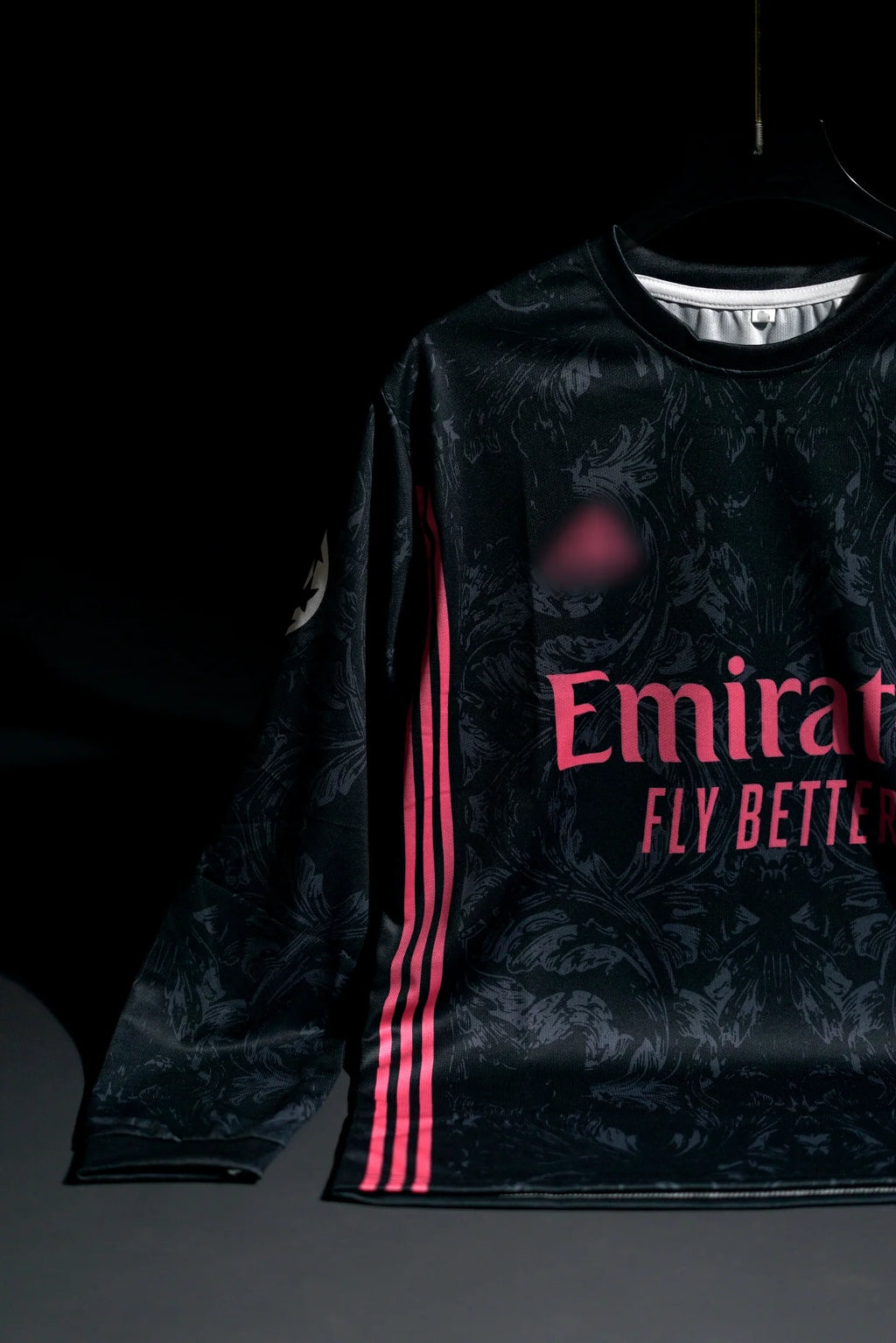 Real Madrid | SERGIO RAMOS #4 | 2020-21 | Third Kit | Emirates | Retro Design | Black & Pink | Full Sleeve Fit