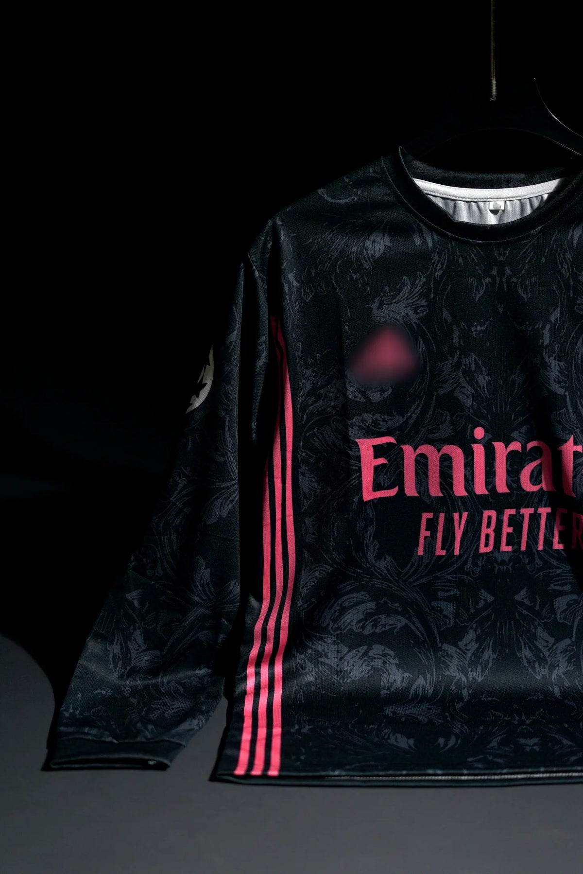 Real Madrid | SERGIO RAMOS #4 | 2020-21 | Third Kit | Emirates | Retro Design | Black & Pink | Full Sleeve Fit